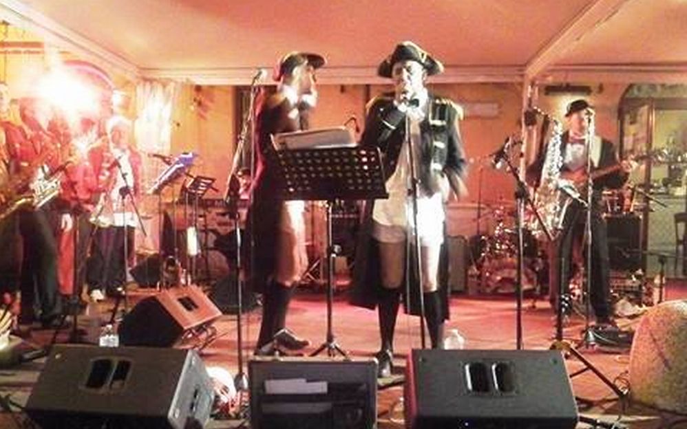 Prima uscita estiva e grande successo a Imperia i “Belli fulminati nel bosco” originale band  dianese