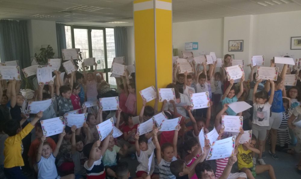 Al Cora Kennedy di Tortona una mostra dei ragazzi delle scuole cittadine./Le immagini