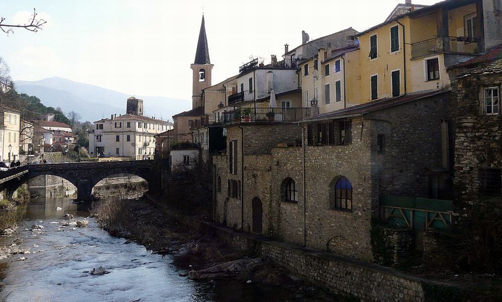 Domenica al Castello di Borgomaro un concerto di cornamuse