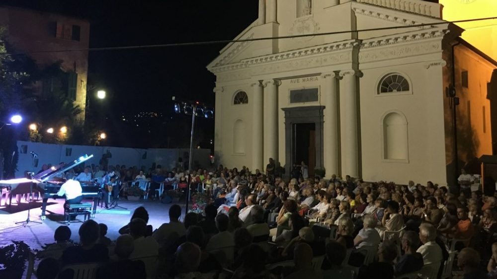 Rovere d’Oro a San Bartolomeo, inizio col botto