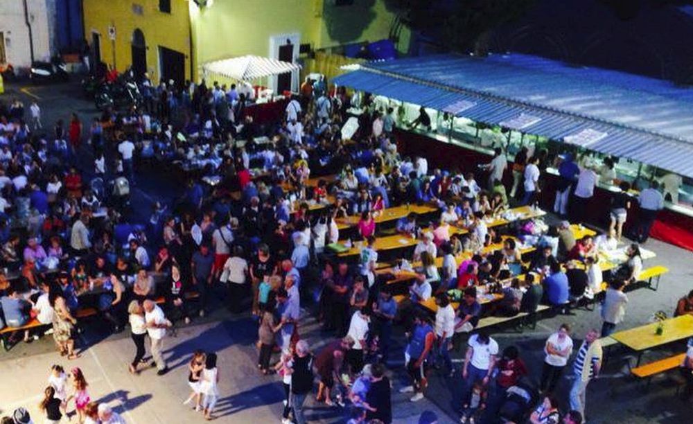 A Diano Castello nel week end torna la “Festa in Ciassa” dove si mangiano prelibatezze locali e non solo