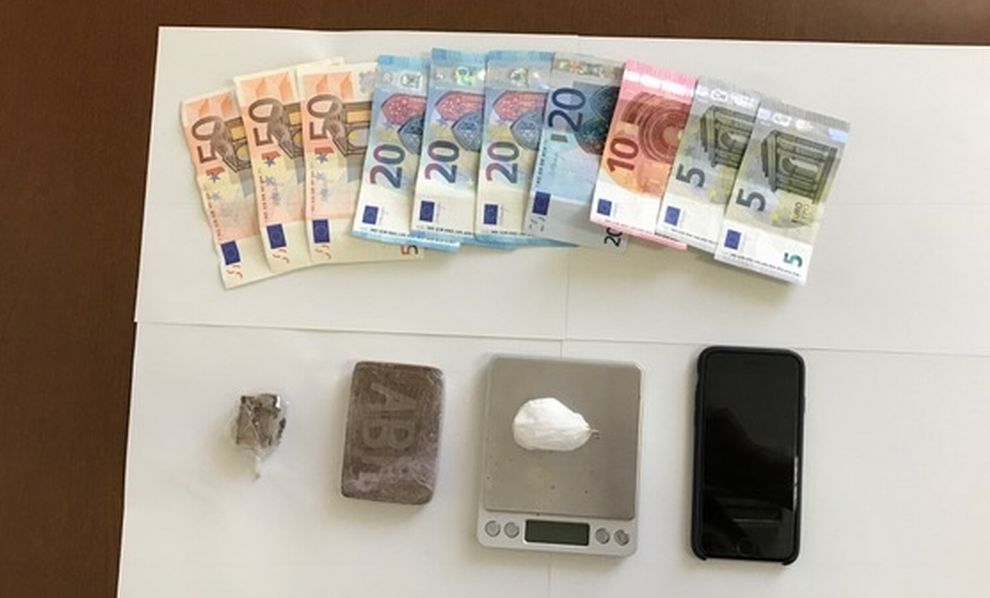 Doppia operazione antidroga dei Carabinieri di Alessandria con due arresti, soldi e materiale sequestrato