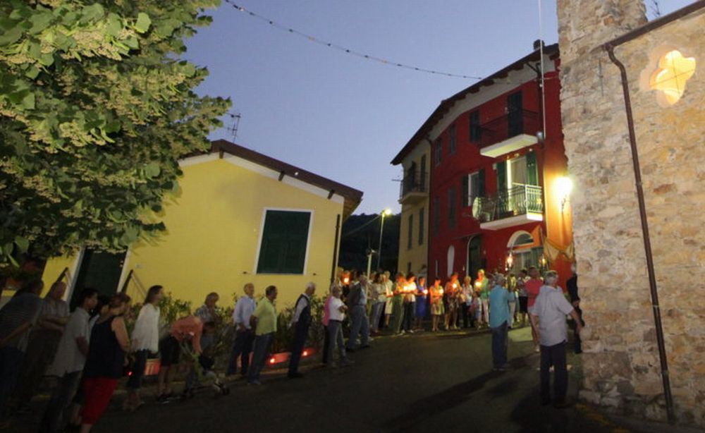 Il Corpus Domini a Villa Viani celebrato la sera dal 17 giugno con particolare solennità