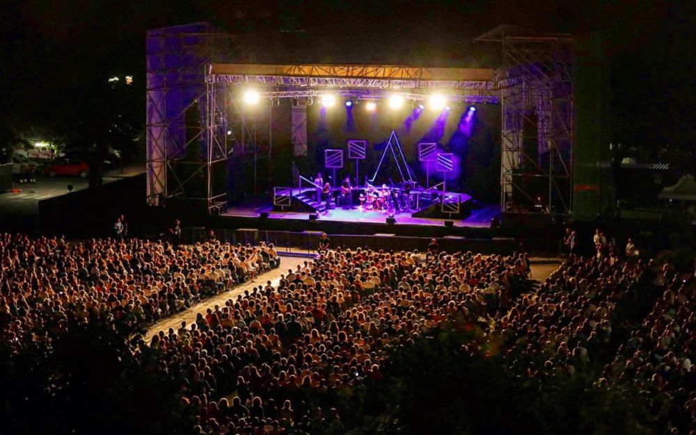 Conclusa Arena Derthona, ma perché lo scorso anno spettacolo gratis e stavolta no?