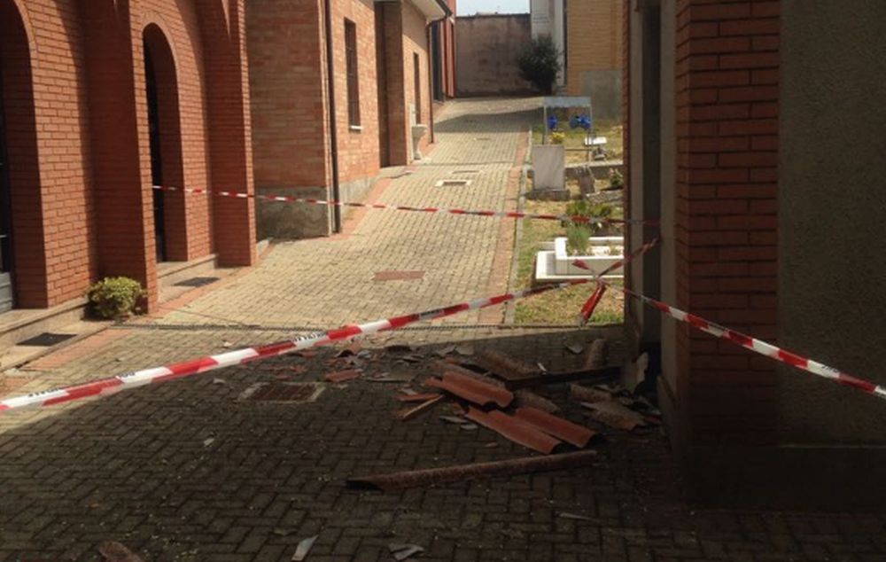 Danni maltempo a Tortona: colpita la piscina (ma lunedì sarà in funzione) e i cimiteri. Sopralluoghi del Comune e Vigili