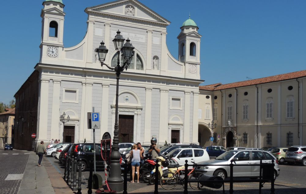 A Tortona cinque suore dall’India festeggiate in Duomo