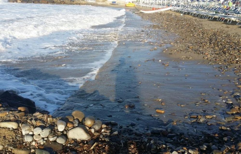 Giovedì a sanremo si parla della plastica in mare