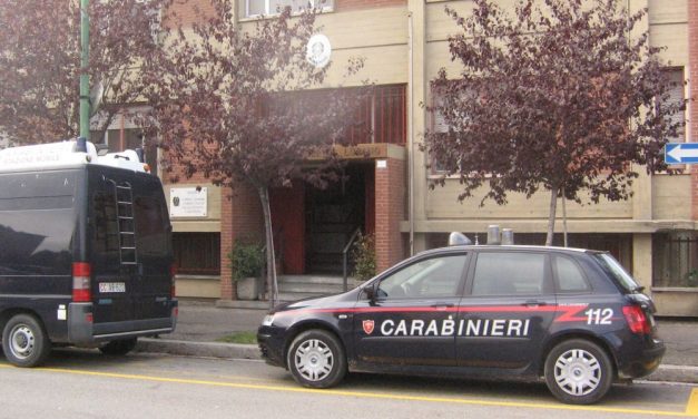 Arrestato a Novi Ligure l’italiano accusato anche di atti persecutori nei confronti dell’ ex fidanzata residente in città