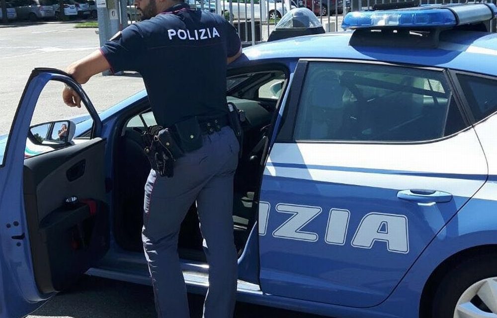Nordafricano ha molestato turisti e picchiato due poliziotti, la punizione? Libero, ma allontanato da Imperia in attesa del processo