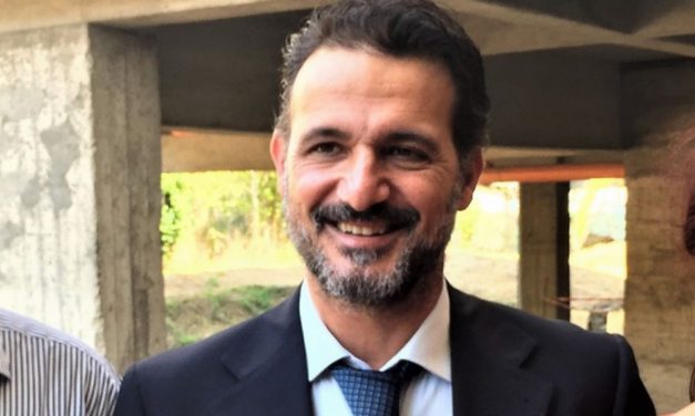 A San Bartolomeo si rompe un gioco ai giardini e il Comune interviene subito