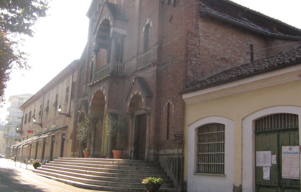 I Commercianti di Pozzolo creano un gruppo Whatsapp per valorizzare il paese