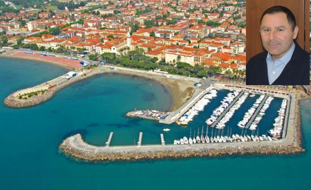 Passeggiata chiusa sul porto di Diano Marina, non ha pagato la scelta di GM di fare i lavori a Gennaio
