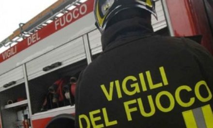 Tamponamento fra tre camion alla periferia di Tortona, un ferito