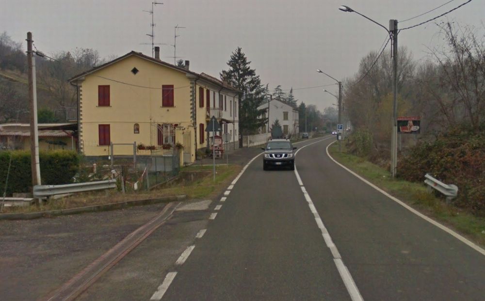 Monleale, straniero sorpassa l’ambulanza e uccide un uomo di 43 anni che stava attraversando la strada