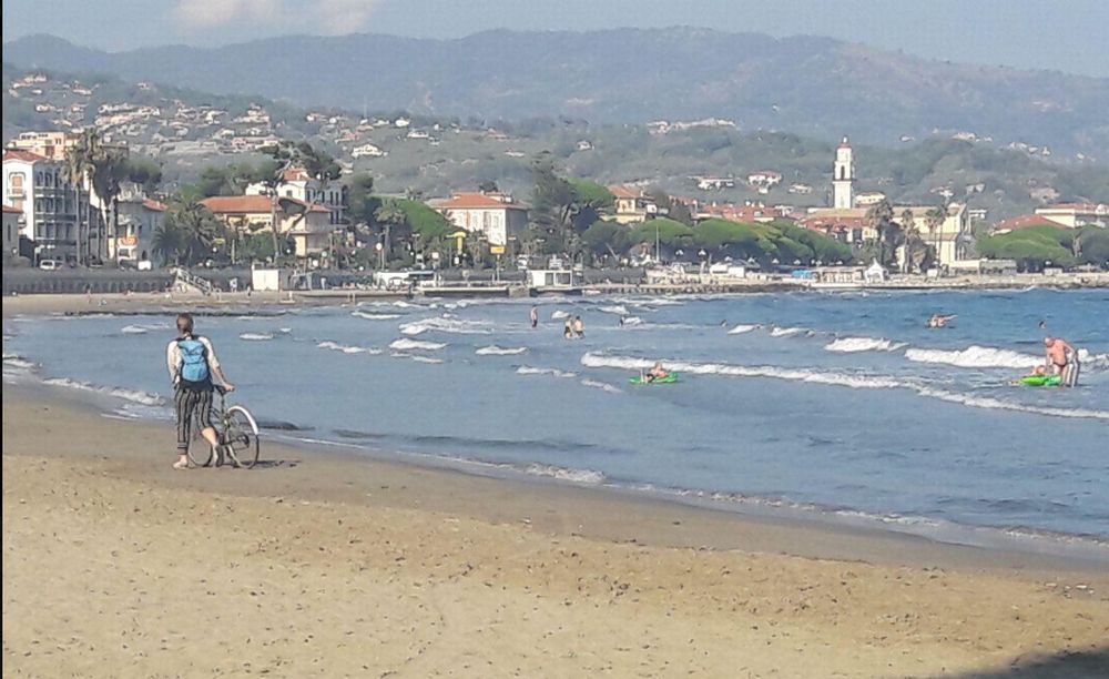 Nel 2018 turismo a picco a Diano Marina con -5,13%. L’economia ha perso oltre 2 milioni di euro