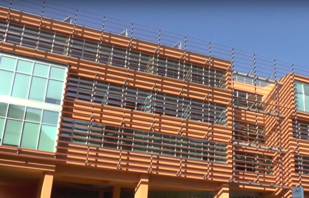 Inaugurato a Imperia il nuovo palasalute con tutti i servizi sanitari a disposizione dei cittadini. presenti uno stuolo di politici