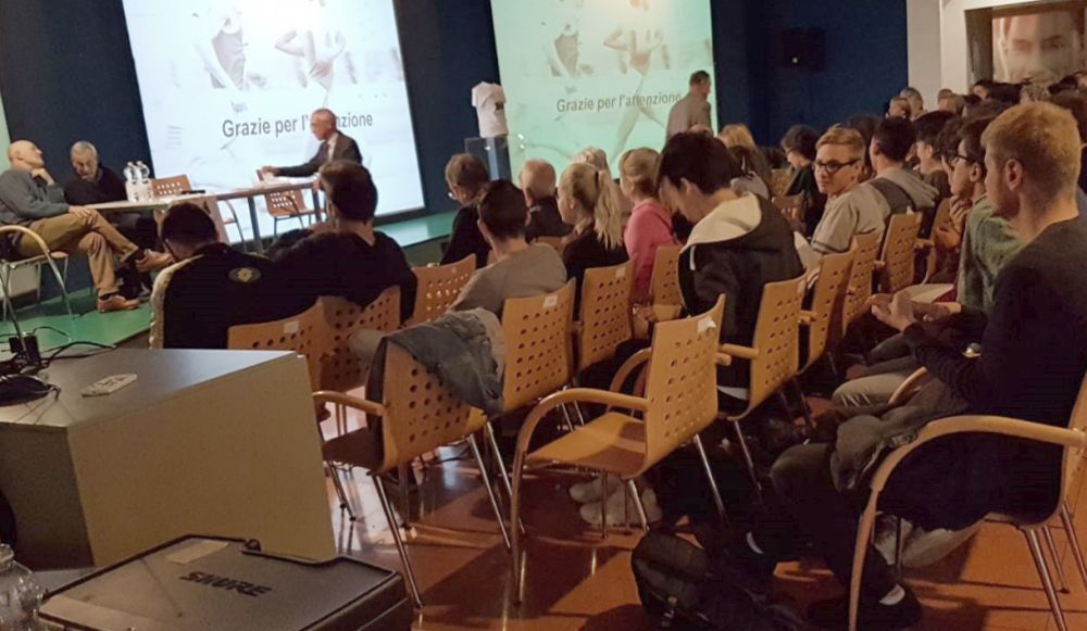 I ragazzi delle scuole novesi parlano di atletica