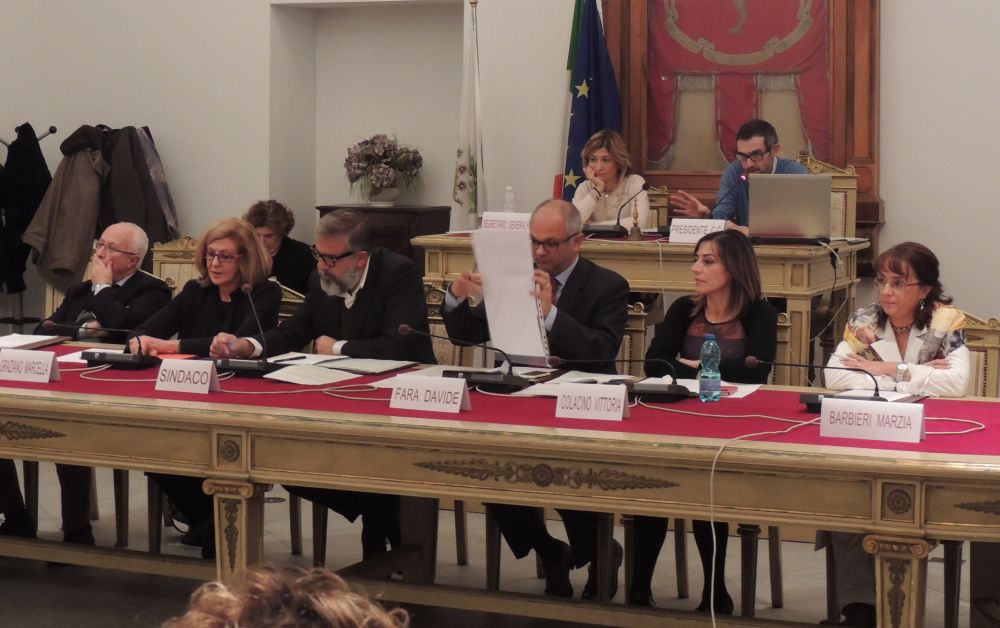 Qualcuno a Tortona ha sbagliato sulle autorizzazioni Asl per gli asili, tutte scadute? Parte l’indagine dell’Amministrazione Comunale