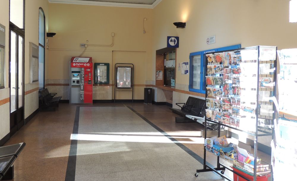 Un torneo di calcio balilla alla vecchia Stazione di Diano Marina per cercare di farla diventare un luogo di ritrovo