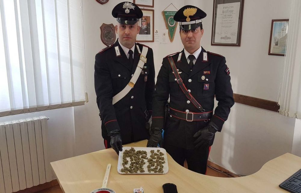 L’attività dei carabinieri di Casale negli ultimi giorni con due giovani denunciati e un uomo arrestato