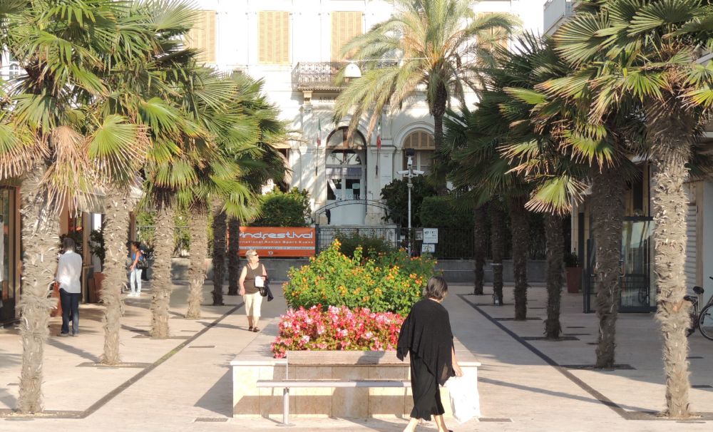 A Diano Marina solo una persona su 5 lavora stabilmente tutto l’anno, mentre un terzo della popolazione ha più di 65 anni