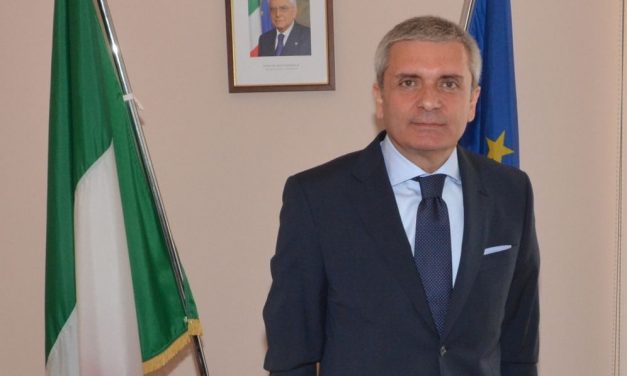 Dopo lunghi e laboriosi interventi la Questura di Sanremo decide di espellere “Maradona”