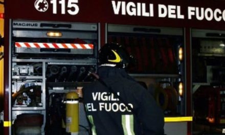 I Vigili del Fuoco di Tortona intervengono presso un’abitazione a Garbagna che….