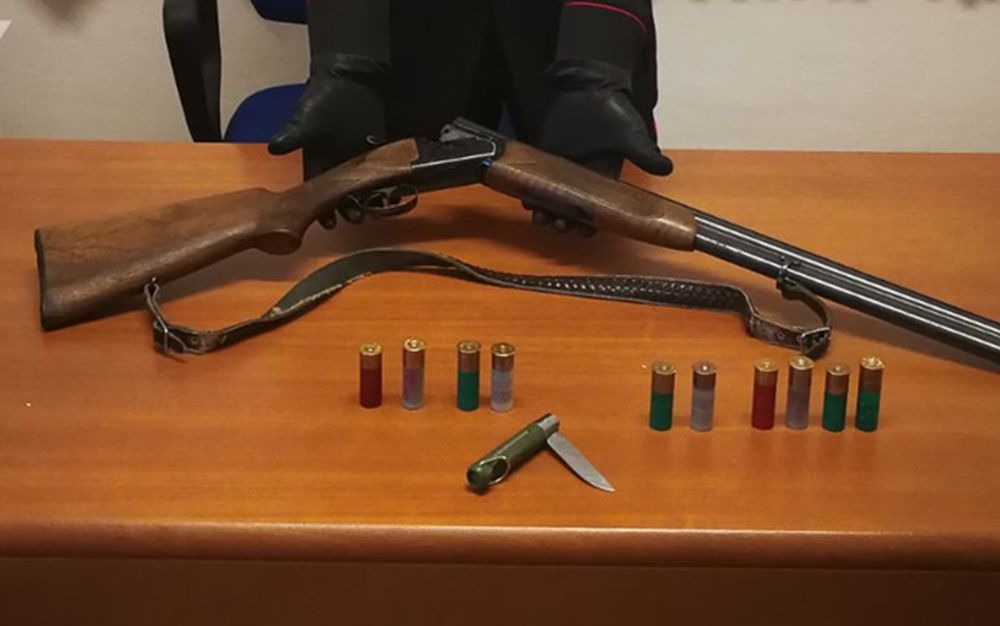 A Triora i Carabinieri arrestano un bracconiere di 52 anni sequestrando fucile e proiettili