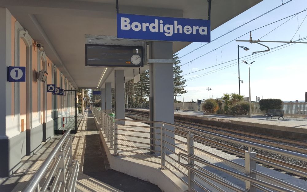 Domenica rimozione di una bimba a Bordighera, stop ai treni