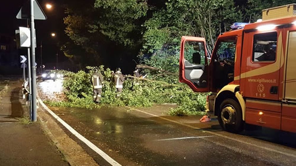 Oltre 50 interventi dei pompieri a Casale Monferrato e nei dintorni per il maltempo