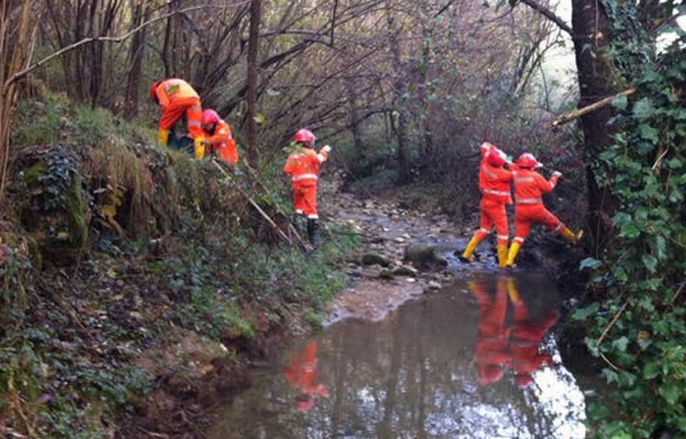 Cervo pulisce gli argini dei torrenti Rio Bondai e Rio Schenassi