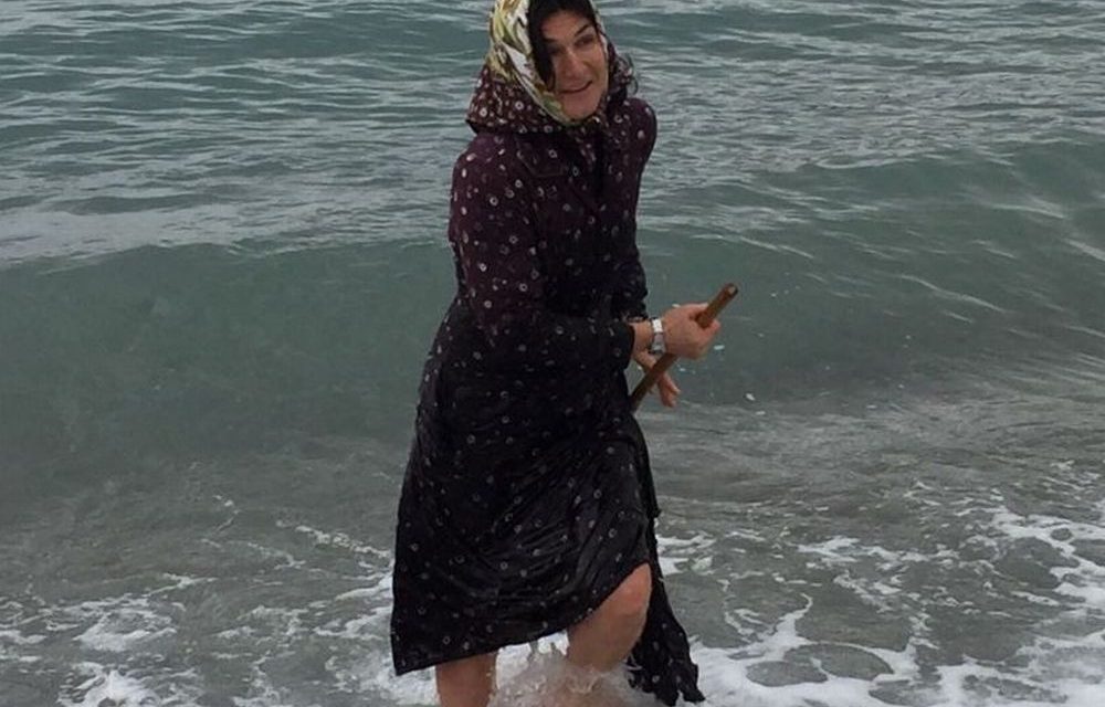 A San Bartolomeo al Mare la Befana vien dal mare