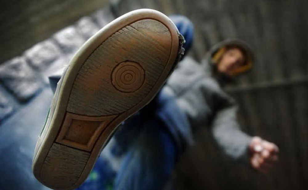 Acqui Terme, si presenta dalla ex e picchia il rivale, denunciato