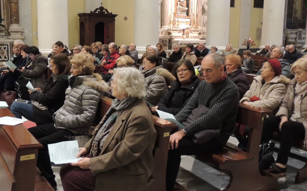 A Diano Marina applaudito il concerto del Coro Polifonico Pietrese./Le immagini