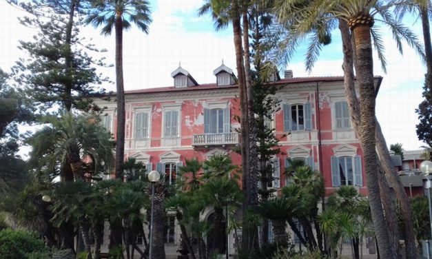 Diano Marina celebra l’arte contemporanea con la mostra “Oltre la superficie”: le opere di Bonalumi, Zappettini e Atchugarry dialogano al Palazzo del Parco da sabato 28 marzo.