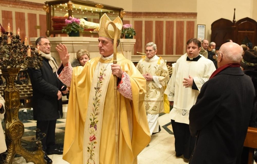 Il vescovo di Tortona Vittorio Viola ha celebrato la festa dell’Epifania