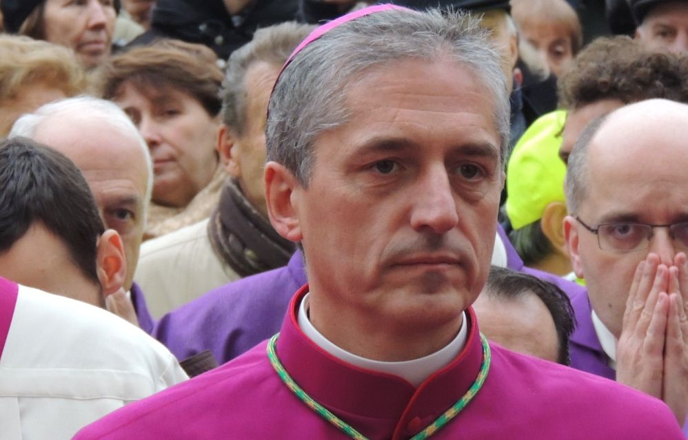 Il Vescovo di Tortona venerdì in via Crucis a Novi Ligure