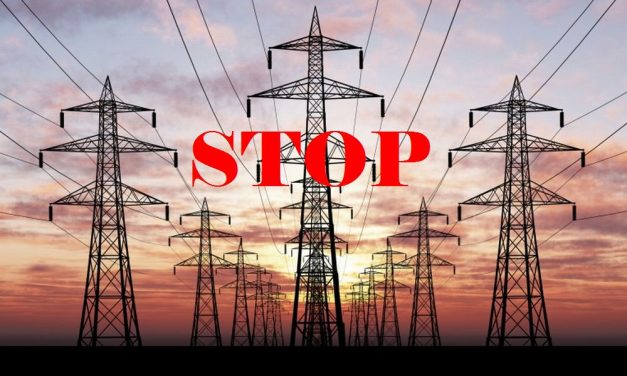 Black out a Tortona per un incendio al cimitero: intervengono pompieri ed Enel