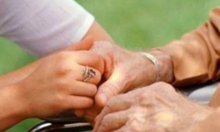 Terza età e fragilità: riconoscere i segnali per richiedere un supporto a casa