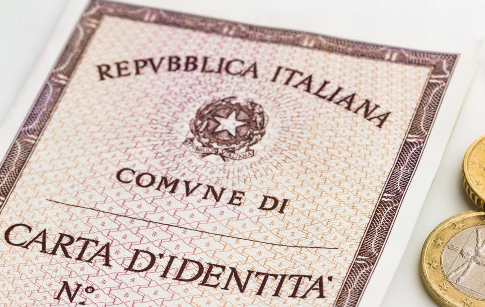 All’età di 62 anni un dianese decide di cambiare nome e aggiungere “Carmine” al suo vero nome di battesimo