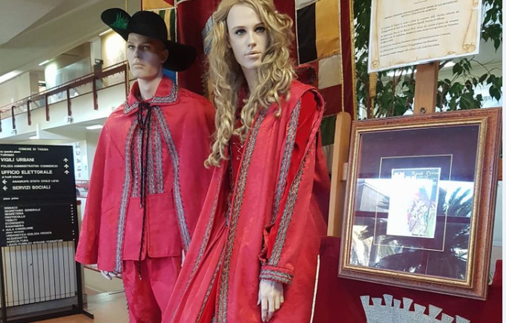 Costumi d’epoca in mostra a Taggia fino al 16 marzo