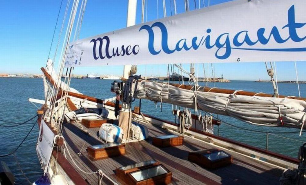 A Imperia è arrivato Il Museo Navigante, rimarrà per qualche giorno