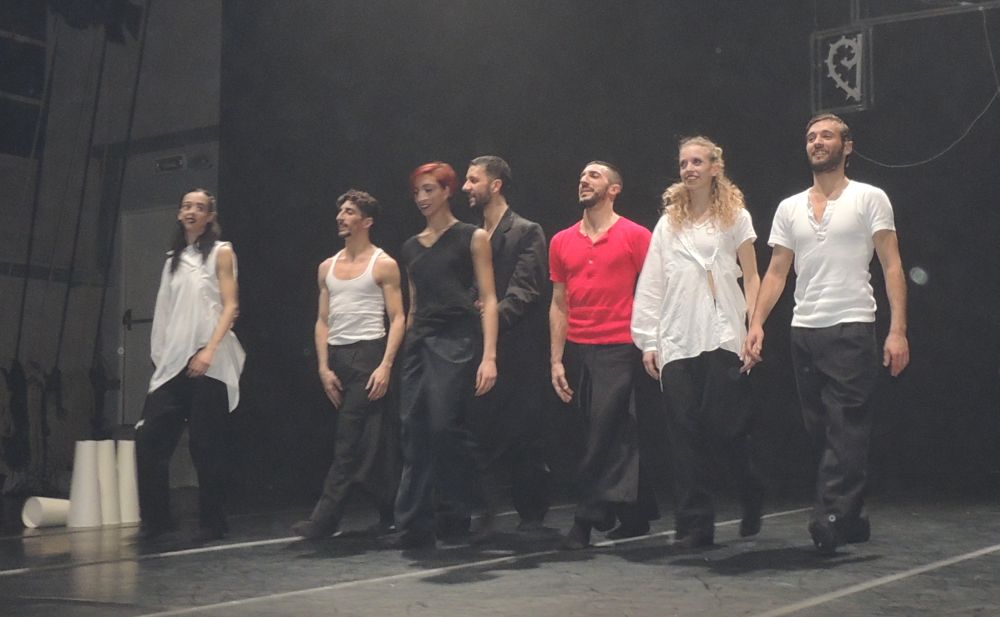 La danza moderna raccoglie consensi con uno spettacolare balletto al “Civico” di Tortona di caratura incredibile