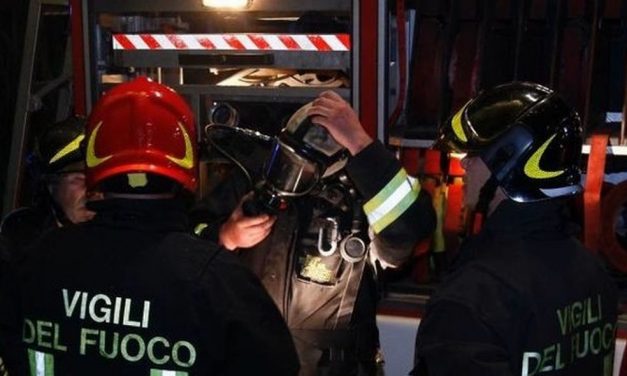Tre ragazze escono illese dall’auto in fiamme in un incidente nell’acquese
