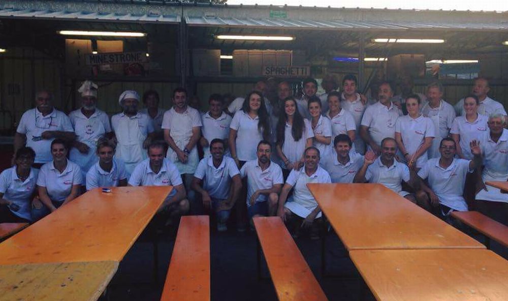 A Diano Castello lunedì c’è Pasquetta in Pineta con gli “Amici del Castello”