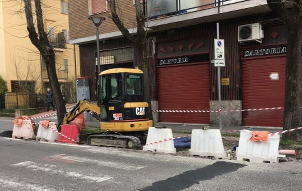 Il Comune di Tortona aggiusta alcune strade ridotte davvero male