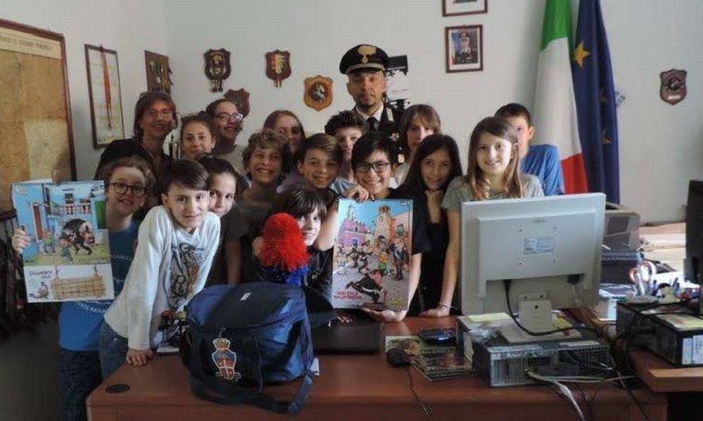 A Casale Monferrato e dintorni i Carabinieri insegnano la legalità ai bambini. Le immagini
