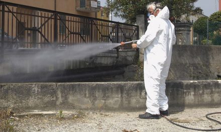 Igiene urbana a Tortona, il Comune gioca d’anticipo: interventi su pozzetti e fognature. L’appello ai cittadini
