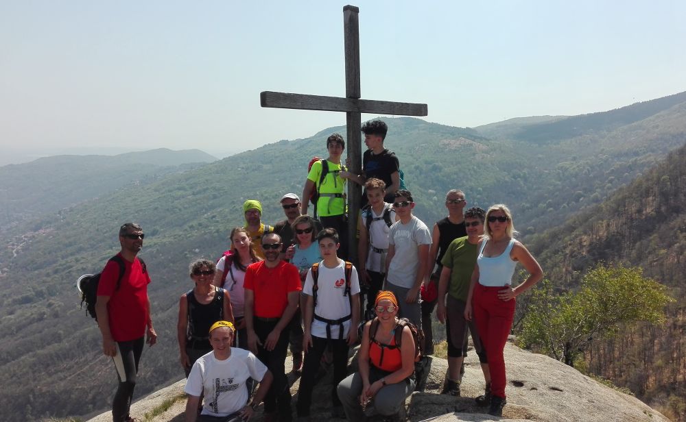 I Ragazzi dell’Alpinismo Giovanile sulla ferrata dei Picasass con il Gruppo alpinistico del CAI Novi