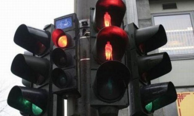 Attenzione a passare col rosso a Tortona: il Comune dà il via ai lavori di nuovi e più sofisticati autovelox